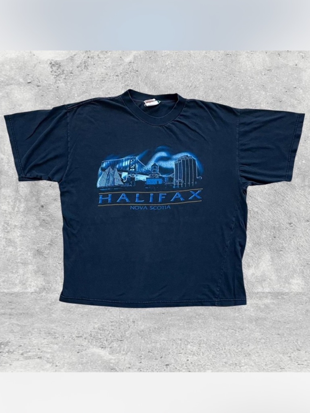 Vtg 90s Halifax Skyline Tee 25x27 Thrashed Quality Goods Made in Canada XL - Picture 2 of 9